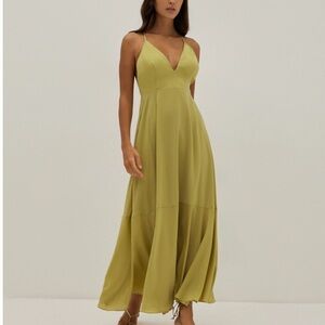 Kaleni Padded Plunge Maxi Dress NWT!